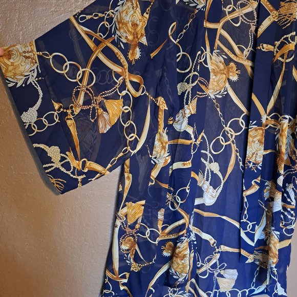 Sheer Cover - Picture 2 of 3